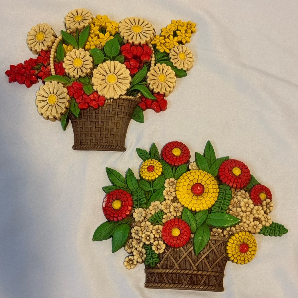 VTG Syroco Floral Basket Wall Decor Set Of 2- 1975 Retro Mid Century Cottagecore